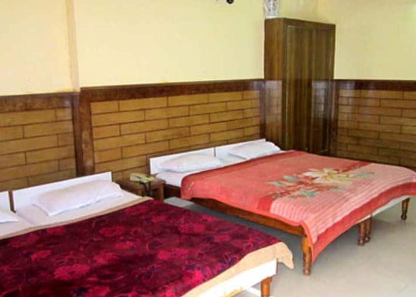 Uttar Pradesh Rudraprayag room
