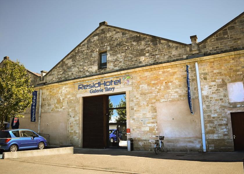 Nouvelle-Aquitaine Bordeaux Entrance