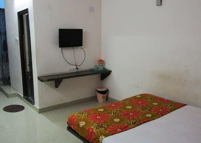 Andhra Pradesh Adoni Non AC Room