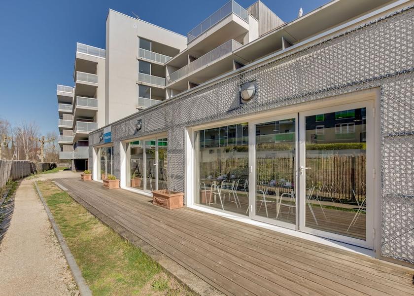 Auvergne-Rhone-Alpes Aix-Les-Bains Exterior Detail