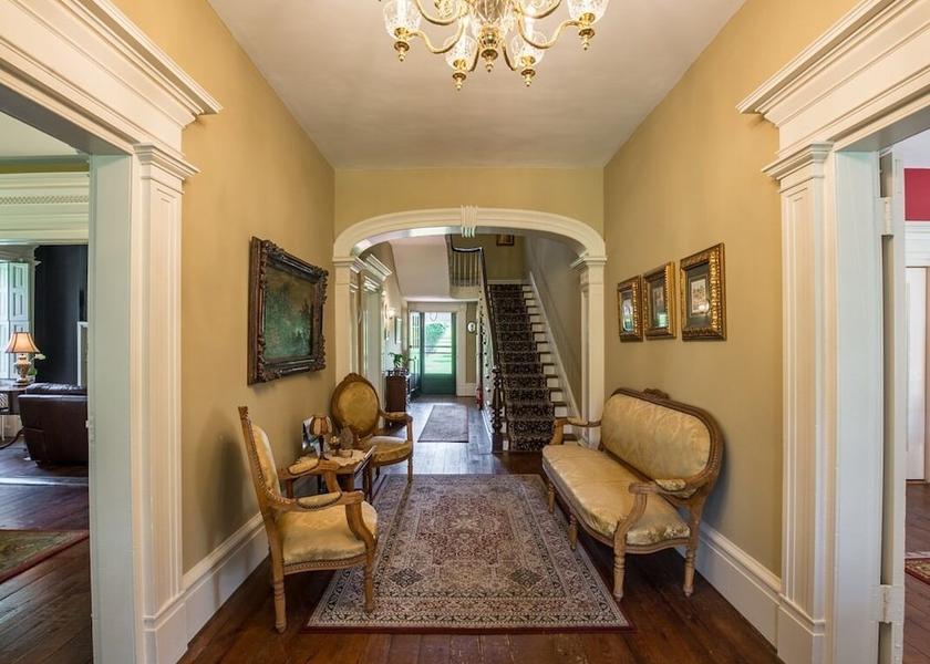 New Jersey Long Valley Lobby