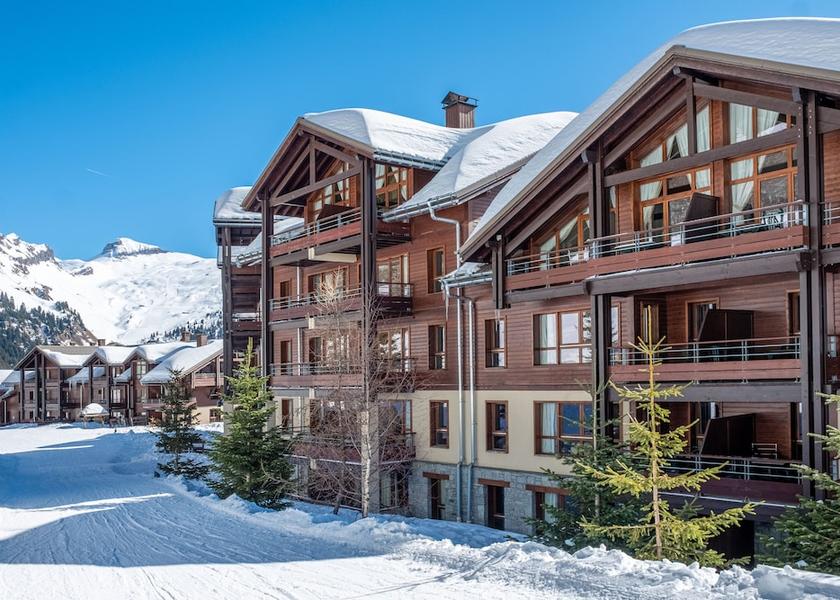 Auvergne-Rhone-Alpes Araches-la-Frasse Facade