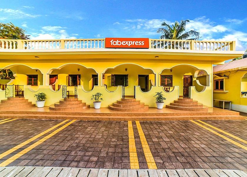Goa Chapora Hotel Exterior