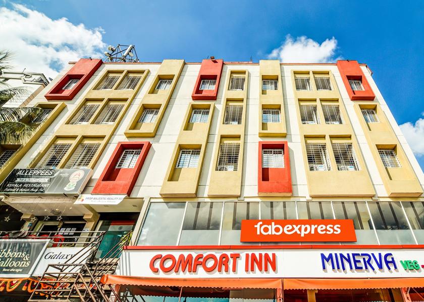 Maharashtra Pune Hotel Exterior