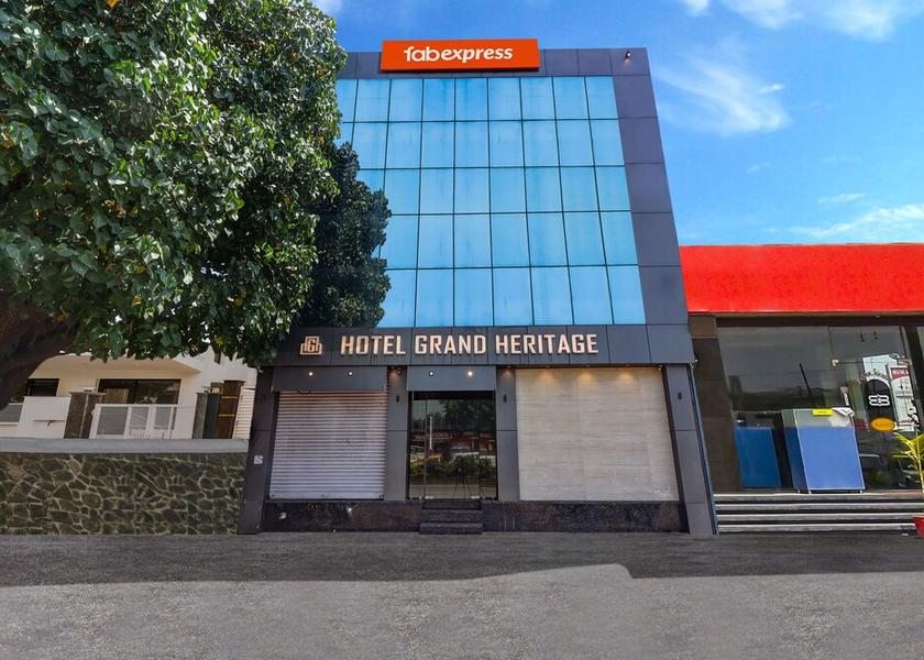 Maharashtra Mumbai Exterior