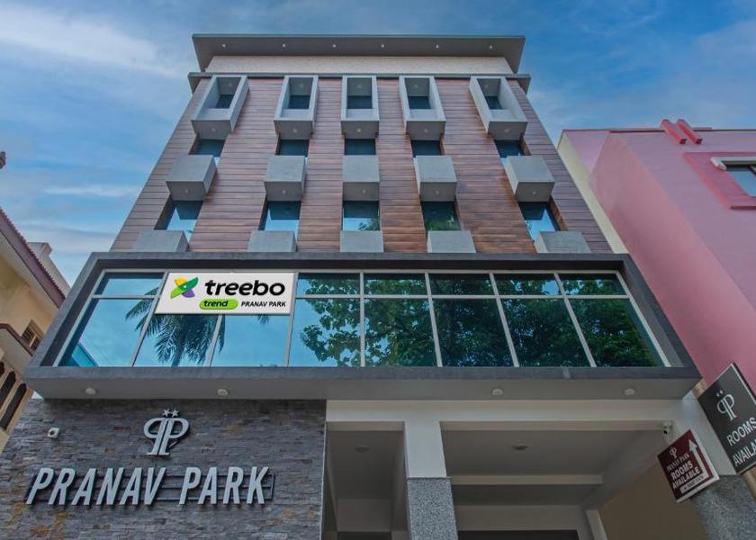 Tamil Nadu Vellore Hotel Exterior