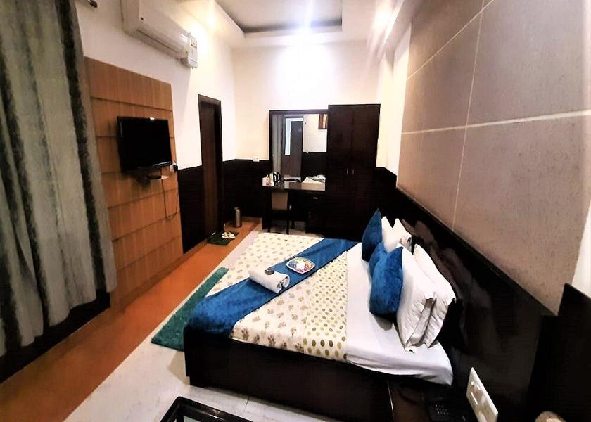 Haryana Hisar Deluxe AC Room