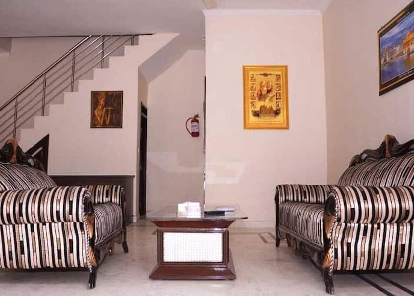 sitting area copy