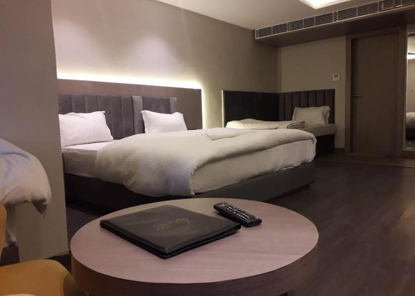 Uttar Pradesh Kanpur Executive Room