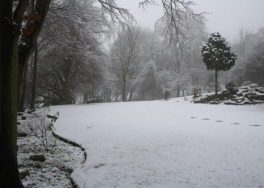 England Cleckheaton Property Grounds