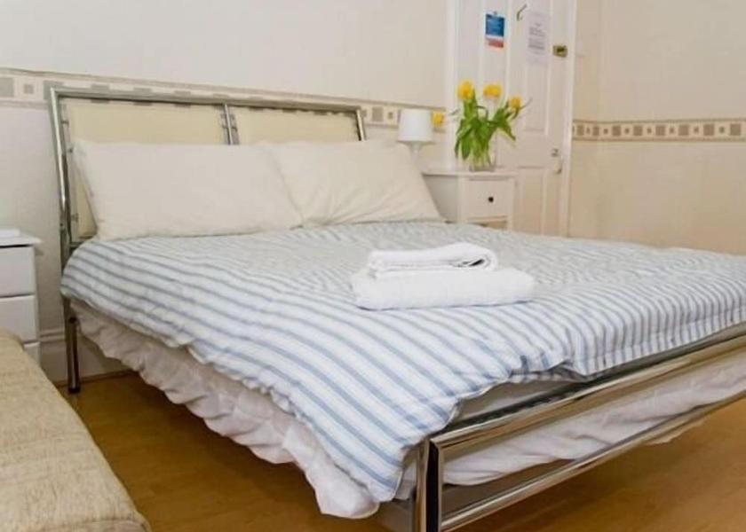 England Whitley Bay Room