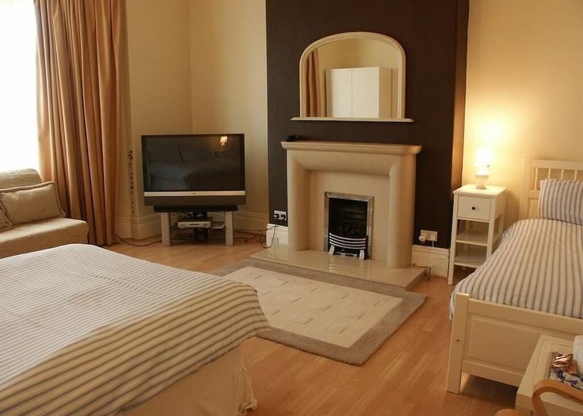 England Whitley Bay Room