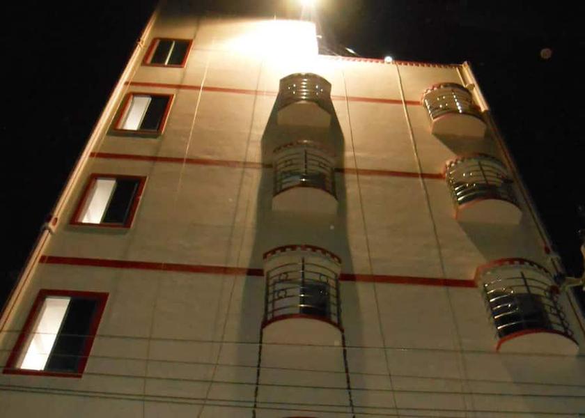 Tamil Nadu Tirupathur Hotel Exterior