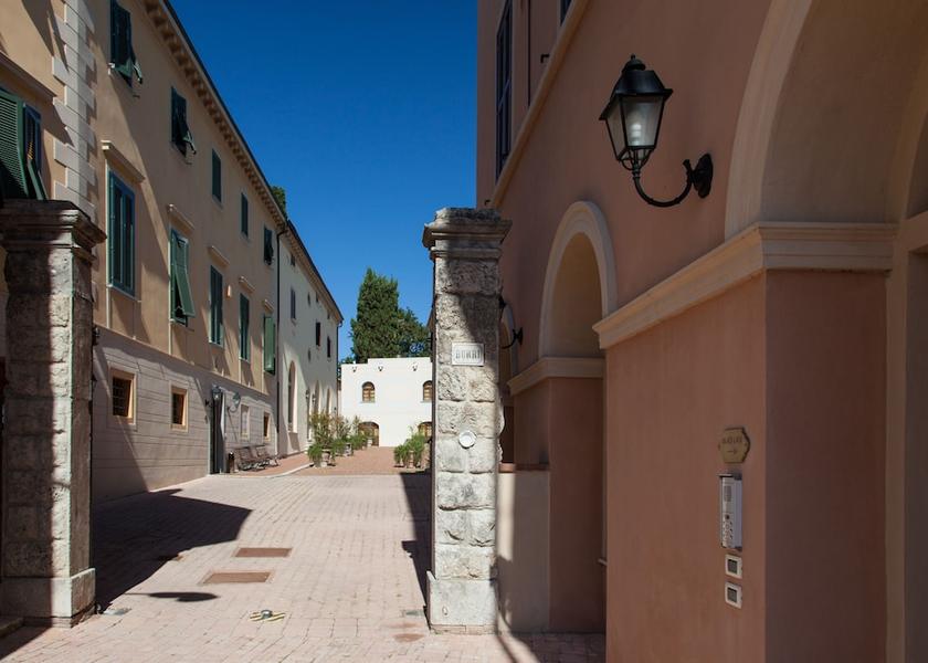 Tuscany Casciana Terme Lari Property entrance