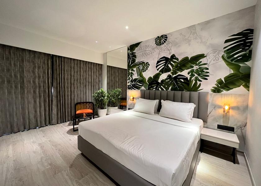 Karnataka Hubli Premium Room