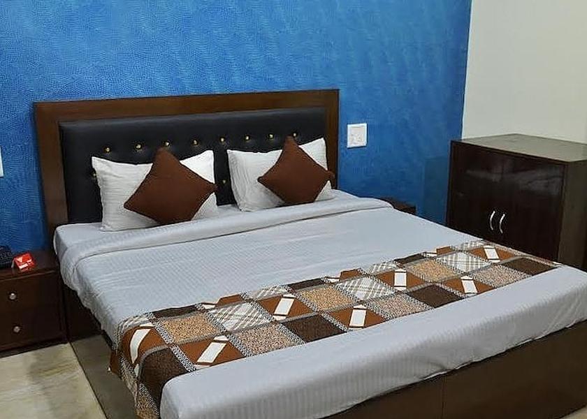 Haryana Chandigarh Deluxe Room
