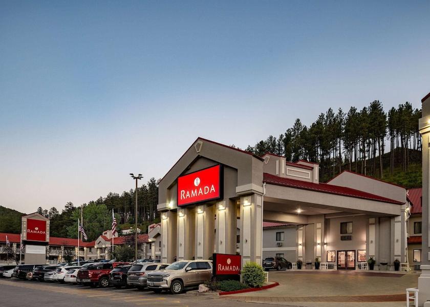 South Dakota Keystone Exterior Detail