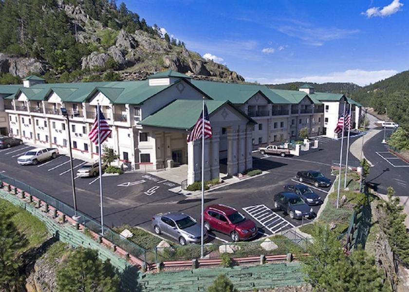 South Dakota Keystone Exterior Detail