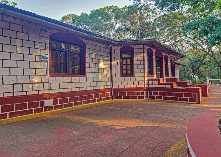 Maharashtra Matheran Hotel Exterior