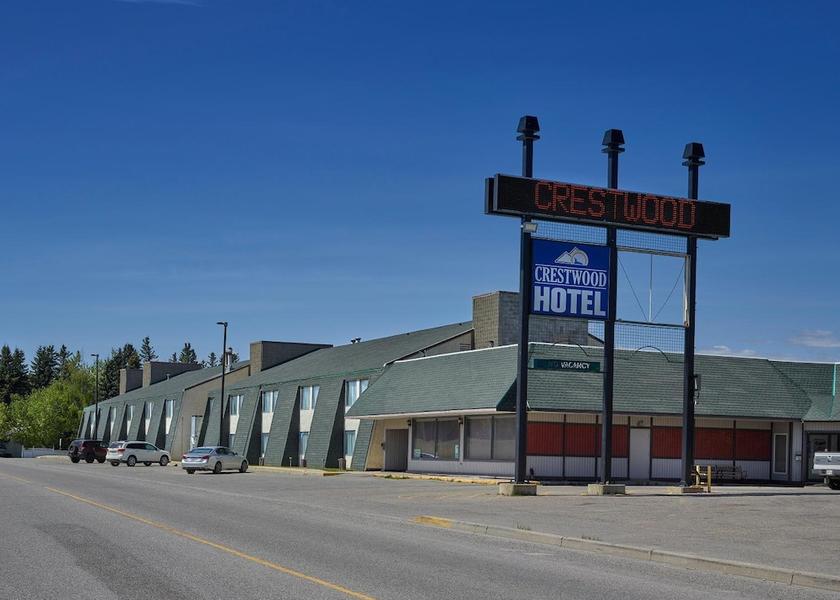 Alberta Hinton Exterior Detail