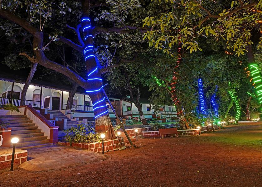 Maharashtra Matheran Hotel Exterior