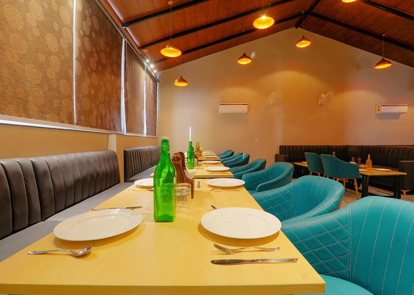 Uttar Pradesh Lucknow Food & Dining