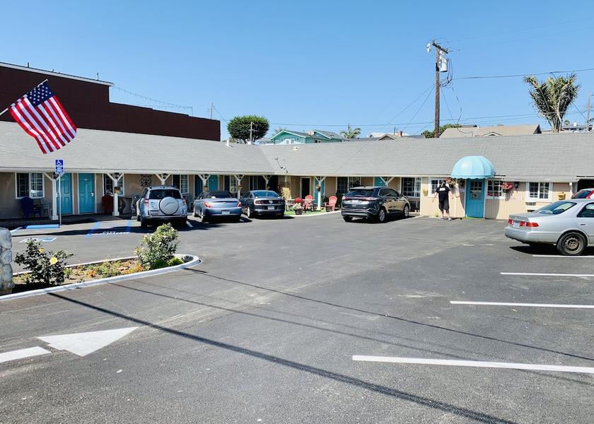 California Cayucos Facade