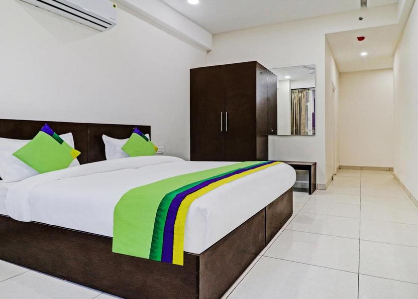 Punjab Mohali Deluxe Double Room