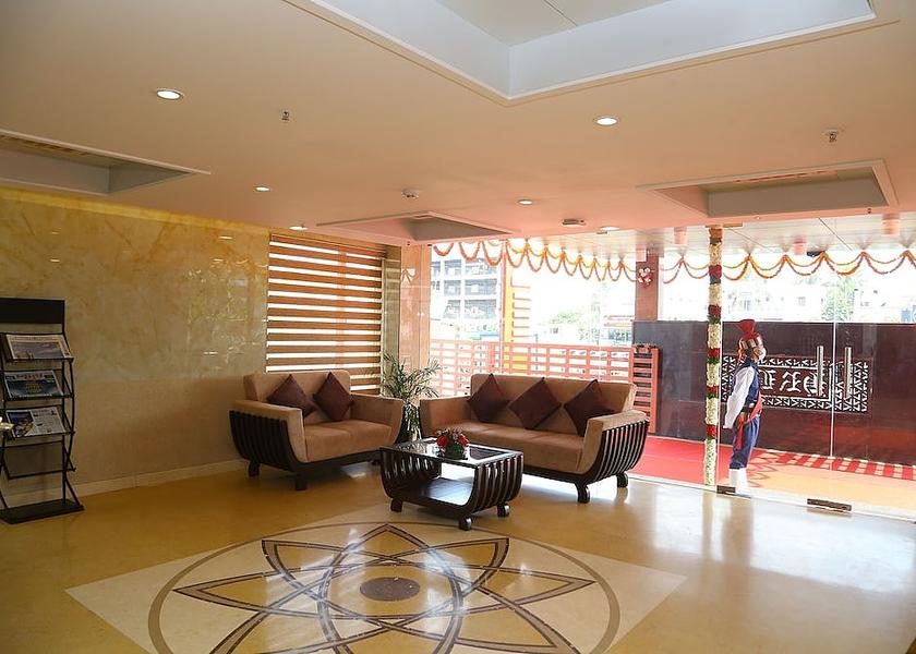 Tamil Nadu Chennai Lobby