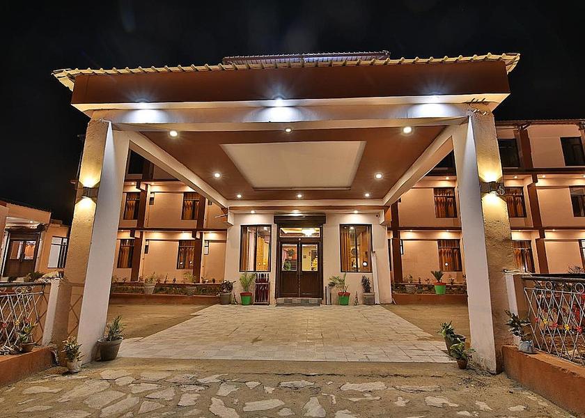 Uttarakhand Badrinath Hotel Exterior