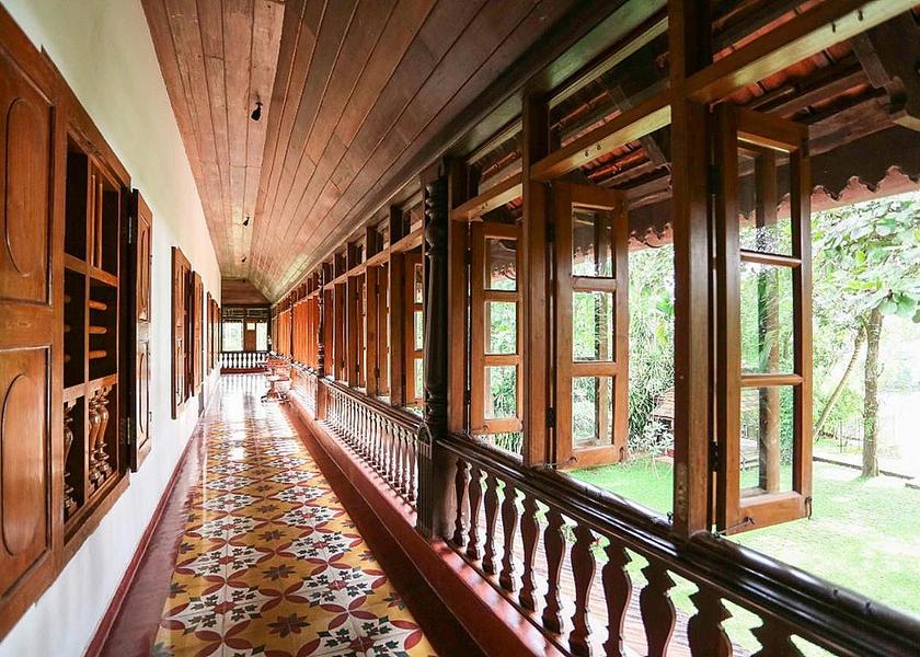 Kerala Kochi Public Areas