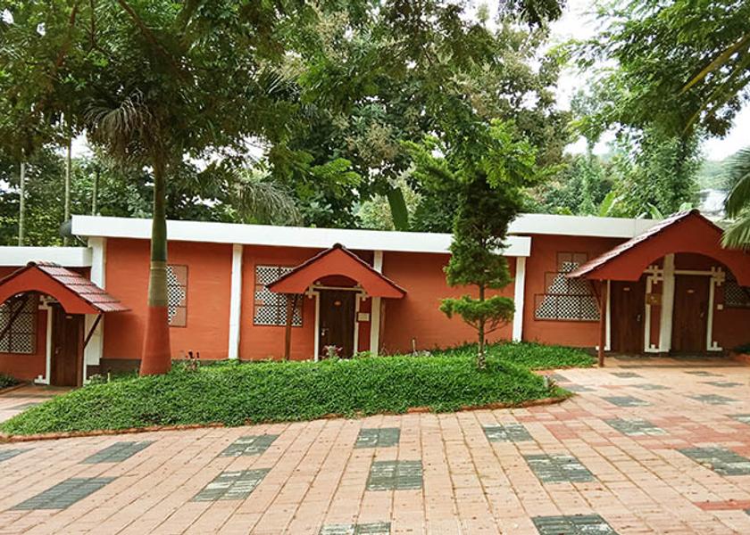 Karnataka Kushalnagar Hotel Exterior