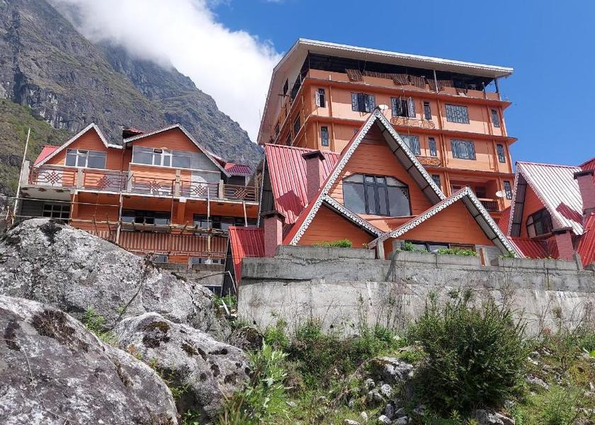 Sikkim Lachung Hotel Exterior