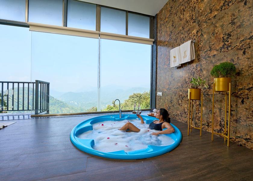 Kerala Munnar Public Areas
