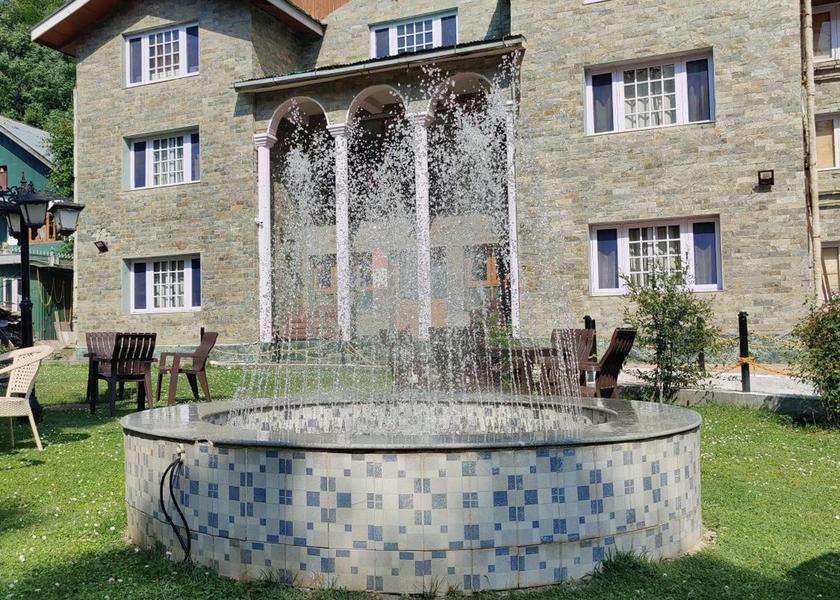 Jammu and Kashmir Pahalgam Garden