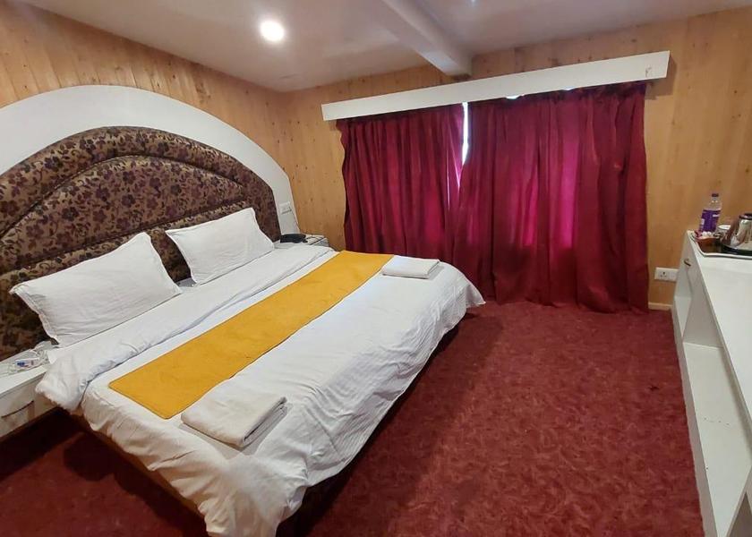 Jammu and Kashmir Pahalgam Standard Room