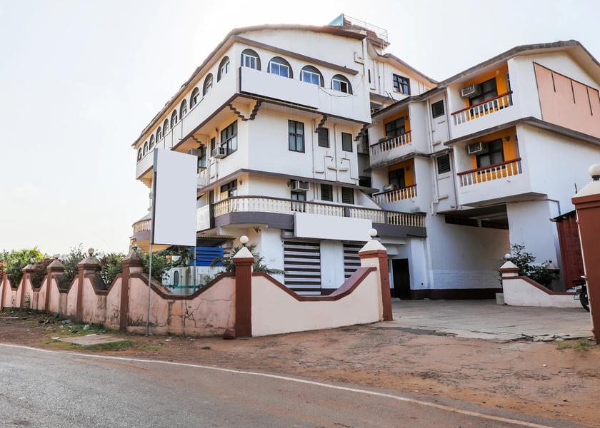 Goa Mapusa Hotel Exterior