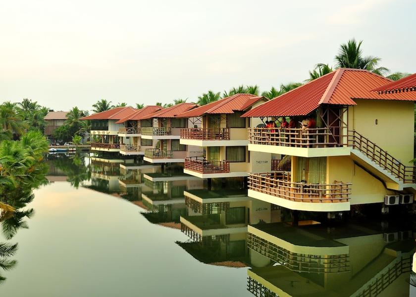 Kerala Kumarakom Exterior detail
