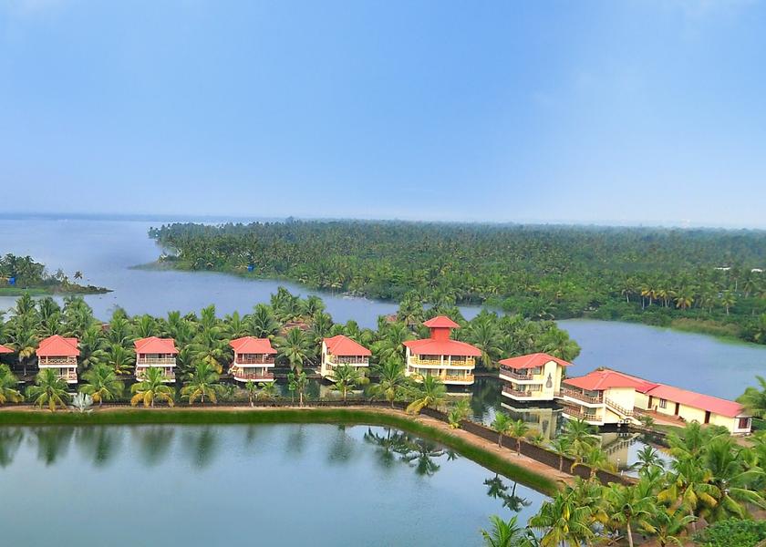 Kerala Kumarakom Hotel View