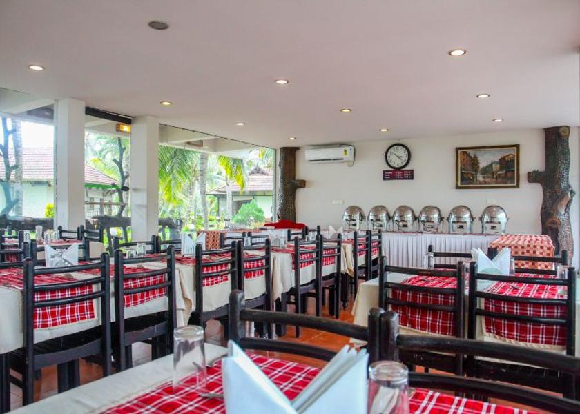 Kerala Kumarakom Food & Dining