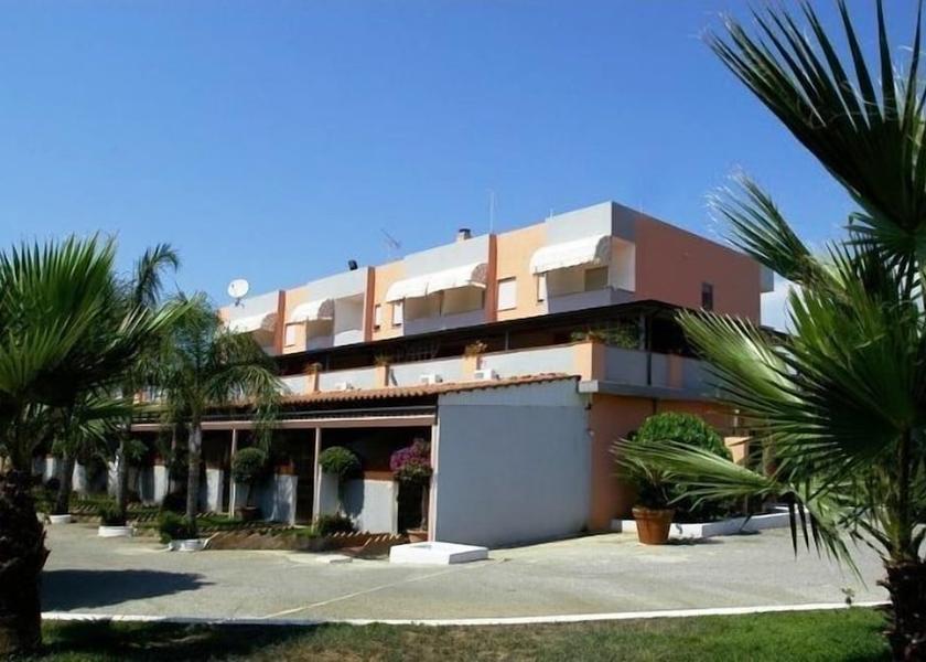 Calabria Ricadi Exterior Detail