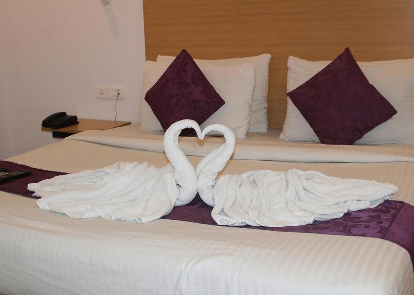 Haryana Gurugram Deluxe Room with Breakfast and Wifi