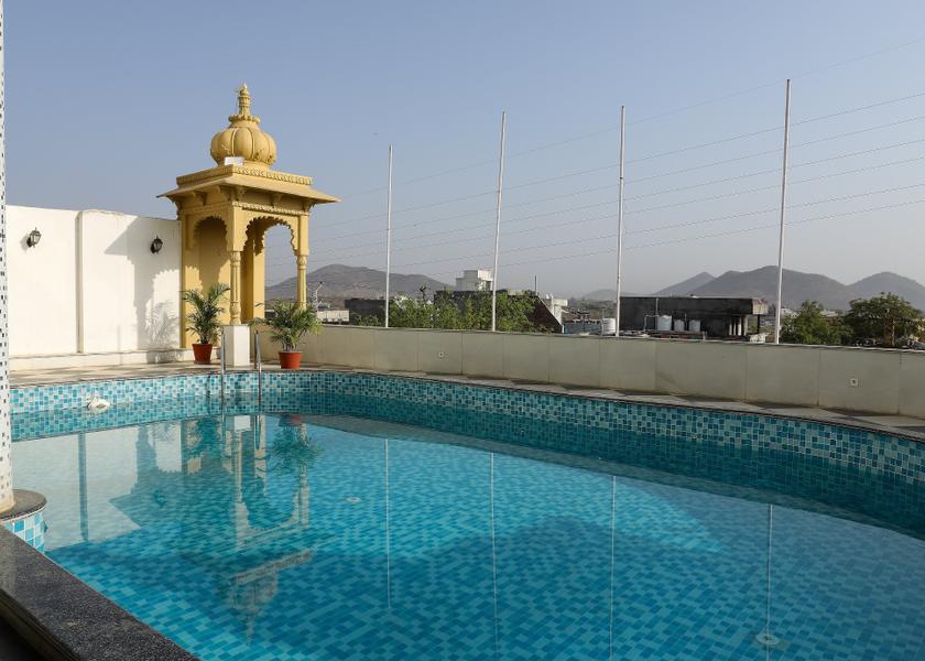Rajasthan Udaipur Pool