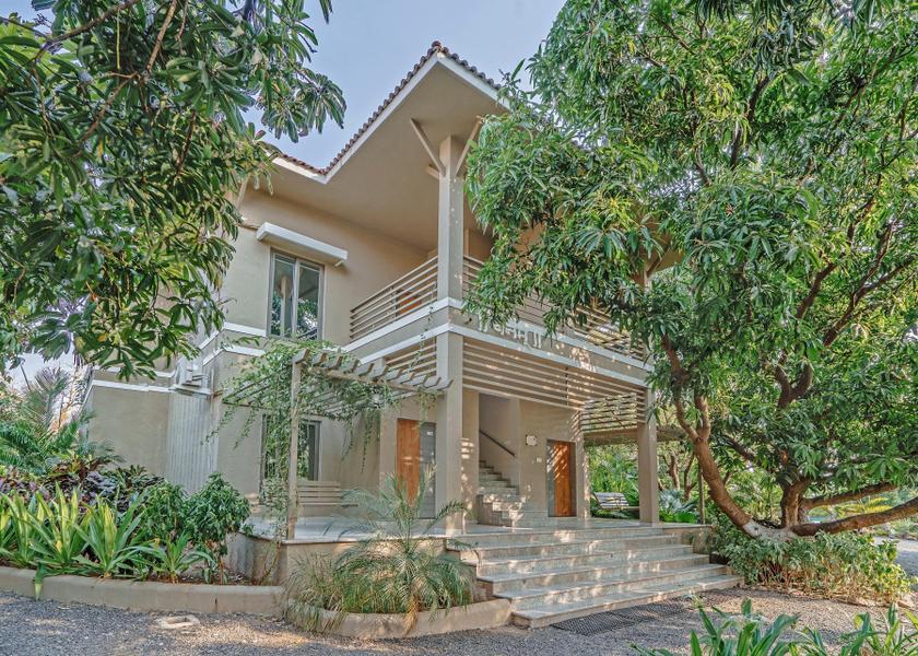 Gujarat Sasan Gir Hotel Exterior