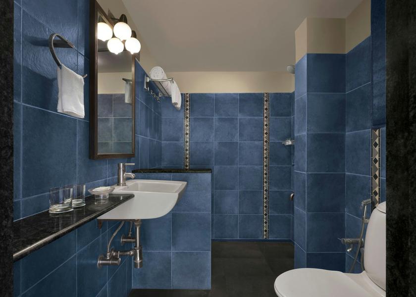 Magnolia Bathroom