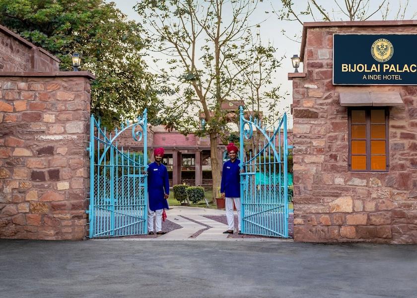 Rajasthan Jodhpur Property entrance