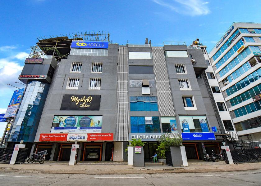 Maharashtra Pune Hotel Exterior