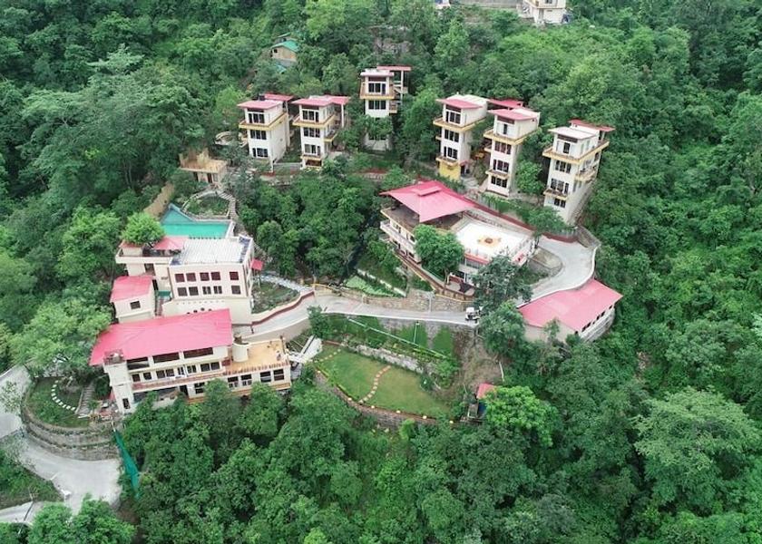 Uttarakhand Rishikesh Exterior detail
