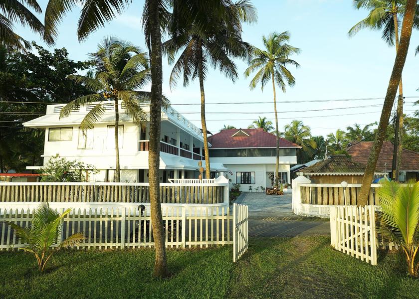 Kerala Thrissur Hotel Exterior
