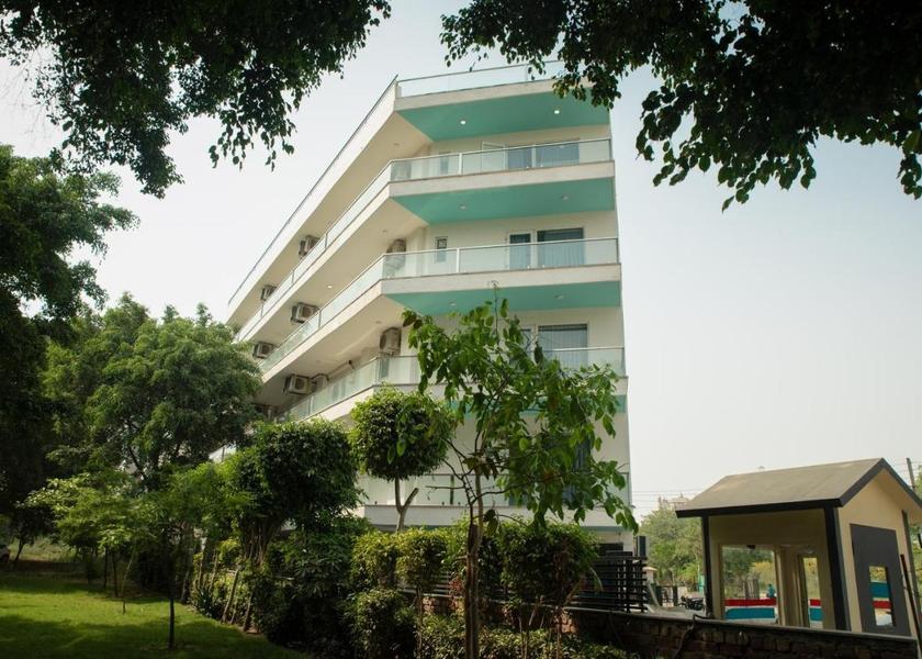 Haryana Gurugram Hotel Exterior